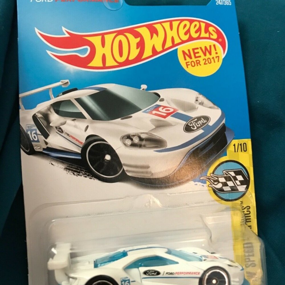 Hot Wheels velocidad de 2017 HW Graphics Ford Performance 2016 Ford GT Race 247/
